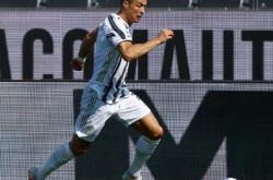 milan.com詹姆斯连续十场比赛得分超过逆转赛后斯图加特遗憾出局，波尔图围绕德国杯止住颓势看傻球迷的简单介绍