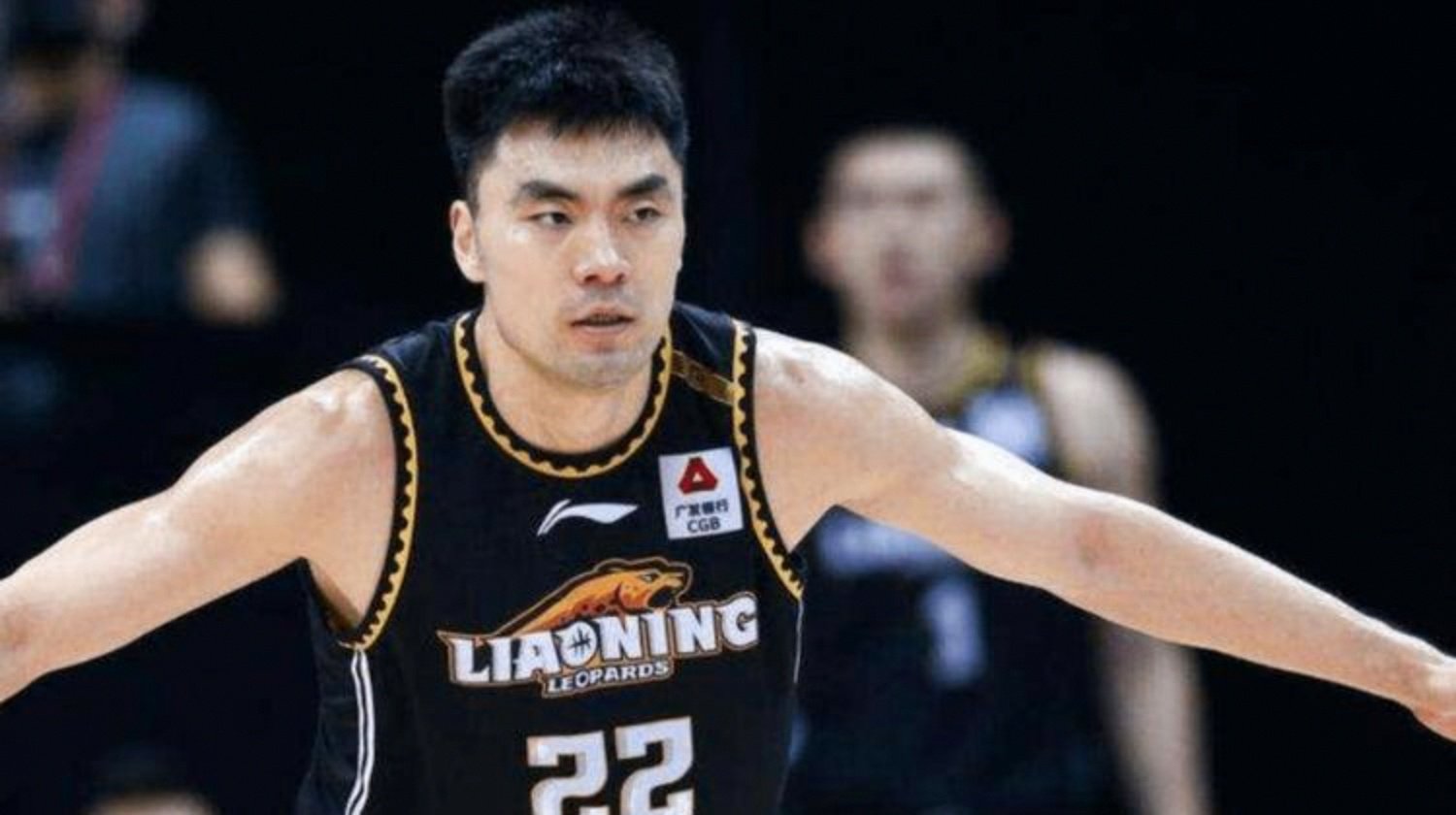 CBA季后赛加时末段再迎强敌,山东男篮调整名单,主帅态度:更衣室稳定,心理建设被强调的简单介绍 CBA季后赛加时末段再迎强敌,山东男篮调整名单,主帅态度:更衣室稳定,心理建设被强调的简单介绍