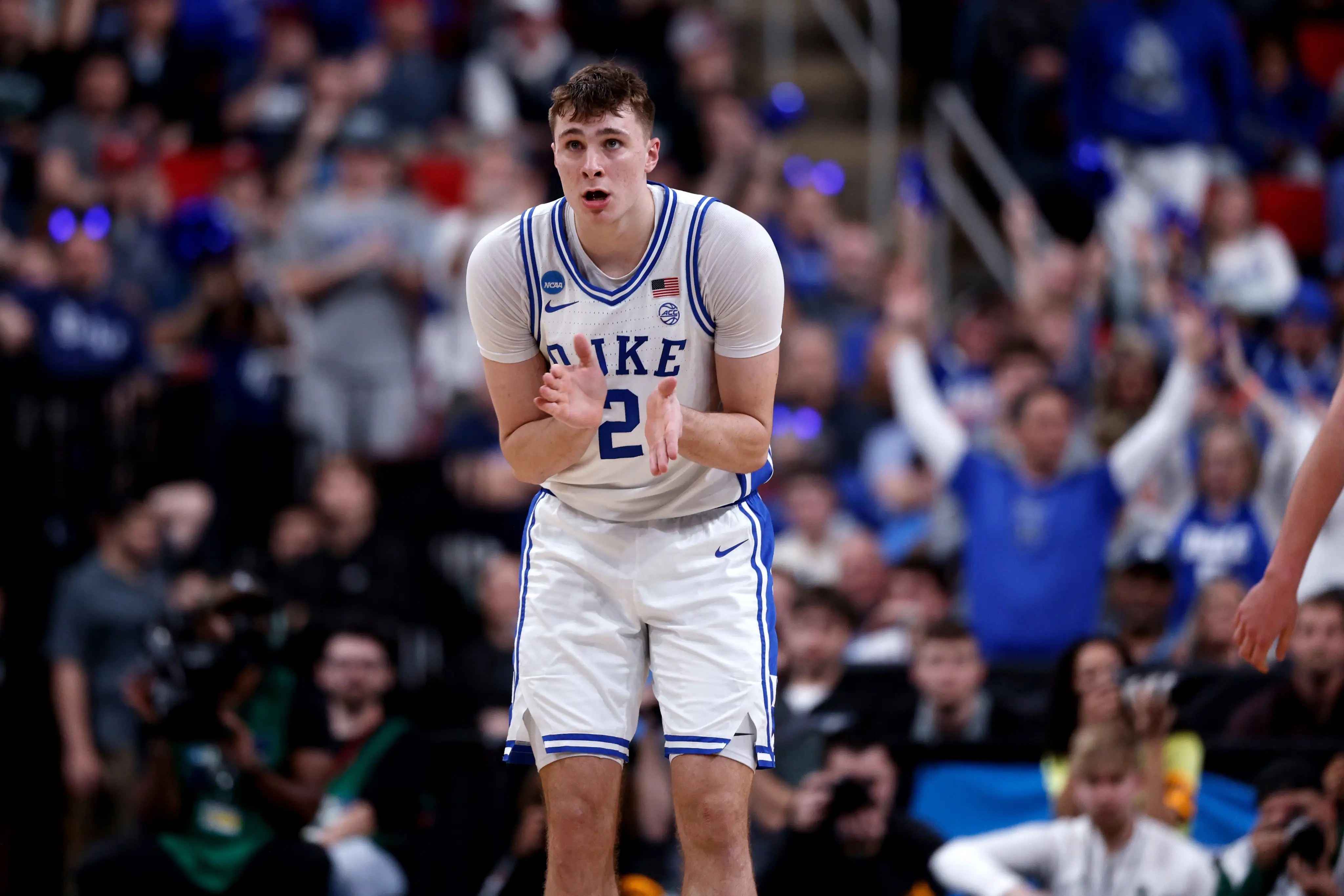 关于今晨达拉斯独行侠调整名单以备NBA总决赛，止住颓势环节打磨，目标明确，年轻球员得到机会的信息