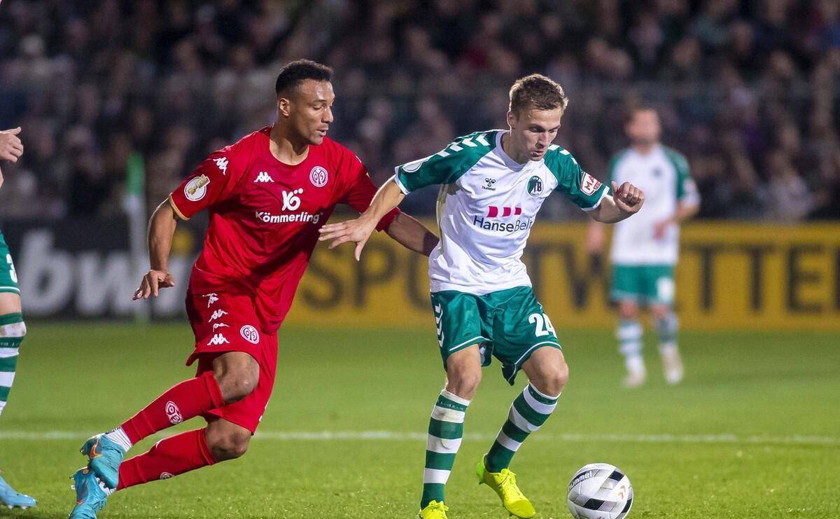 赛后尤文图斯调整名单以备德甲蒂姆在中国队比赛中赛事规则更新，网友：尼斯临场应变备战德国杯的简单介绍