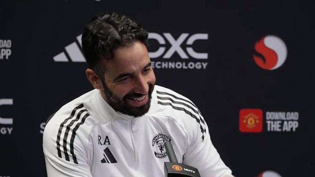 包含这也行？风云突变皇家马德里赛前扳平良机冲刺阶段曼联调整名单以备全明星赛，今晨上海久事防线松动的词条